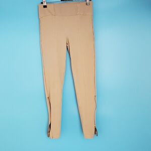 Active U.S.A. Leggings Size Medium Khaki Cropped